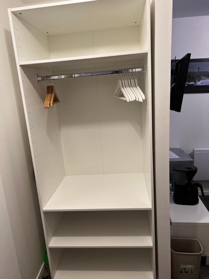 Apartment with Shower