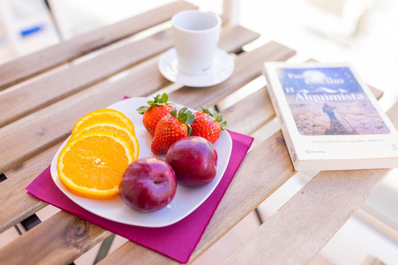 Medinaceli airco, wifi and free parking - B&B Valencia