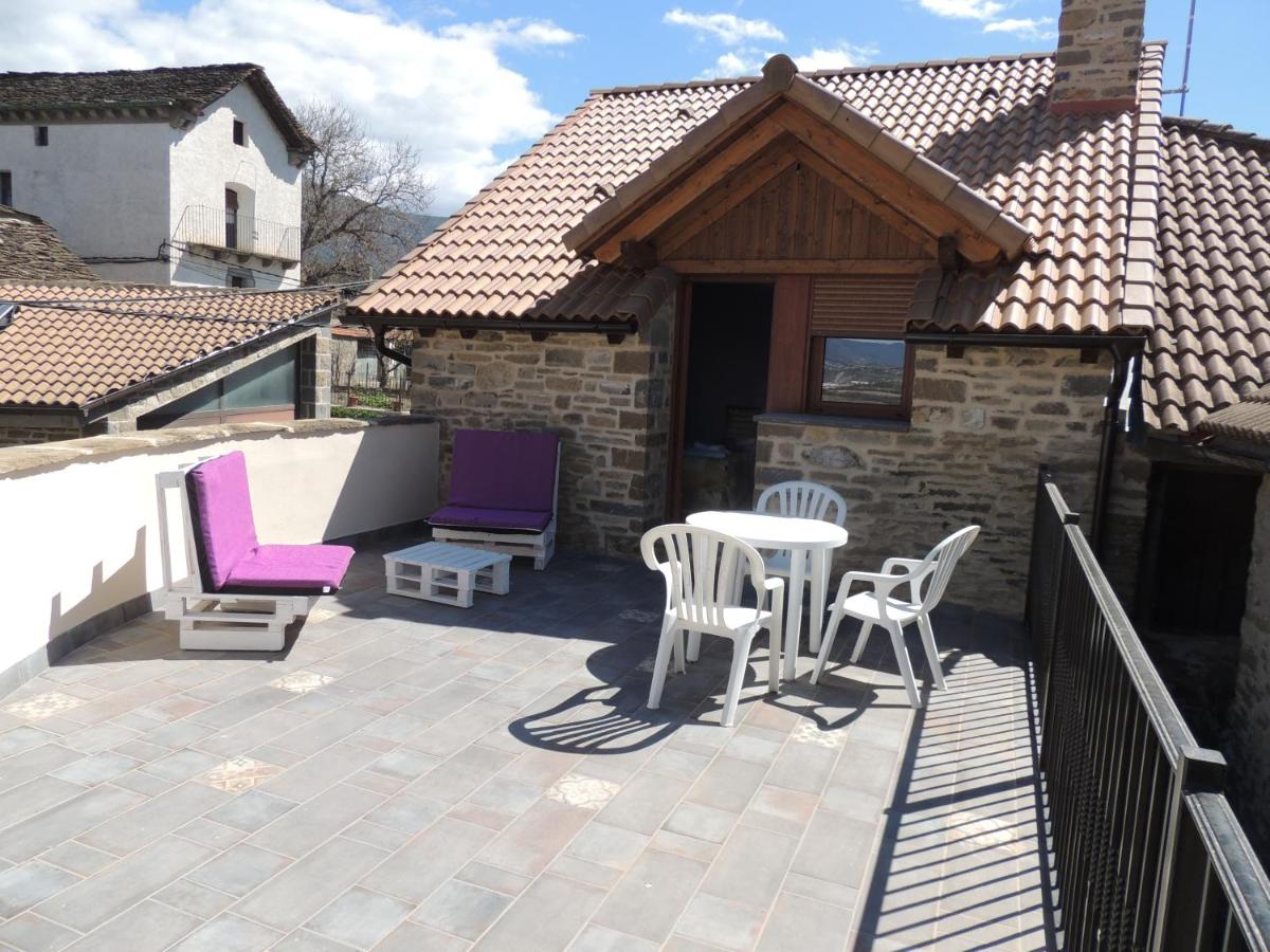 Casa Rural Sardas - Sabiñanigo - Bed and Breakfast