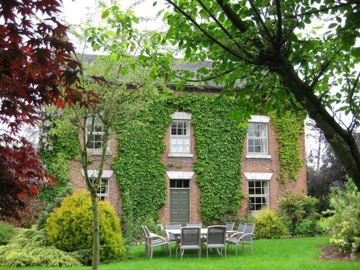 Finest Retreats - The Farmhouse - B&B Ashbourne
