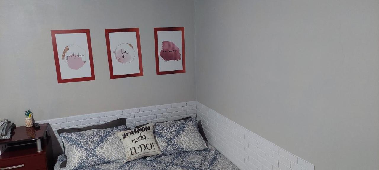 casa area central foz wifi garagem ambiente familiar E AR - B&B