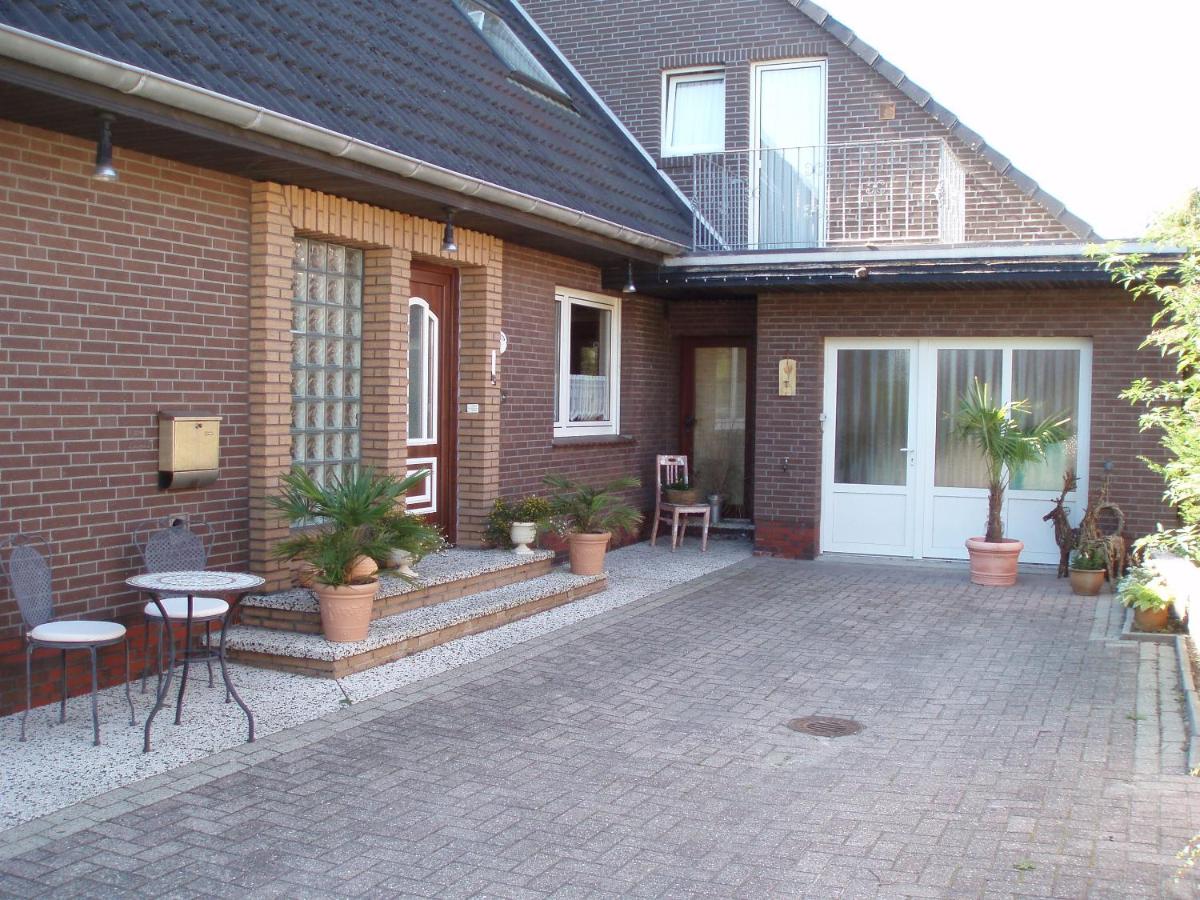 B&B Carolinensiel - Haus Upt Land, Familie Ehnts - Bed and Breakfast Carolinensiel