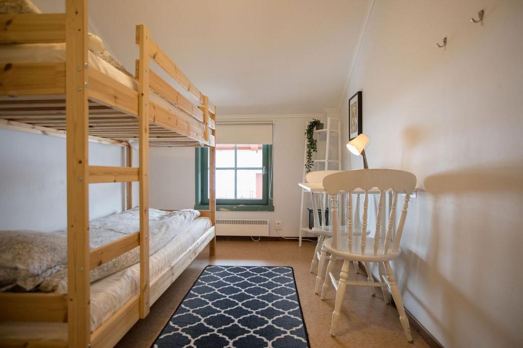Tweepersoonskamer met 2 Aparte Bedden