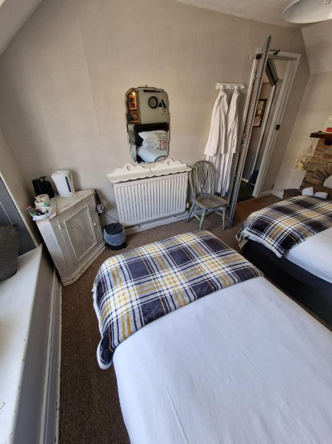 Standard Zweibettzimmer
