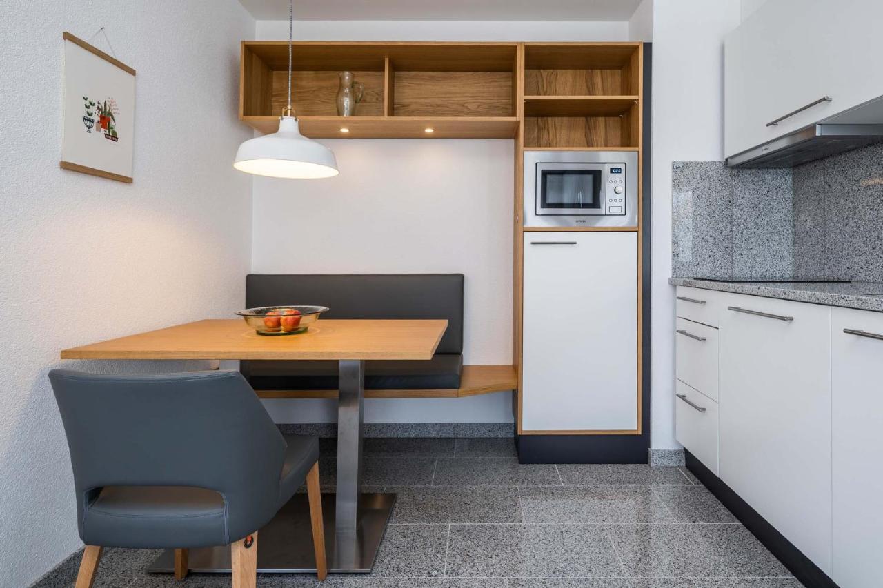 Apartment with Garden View