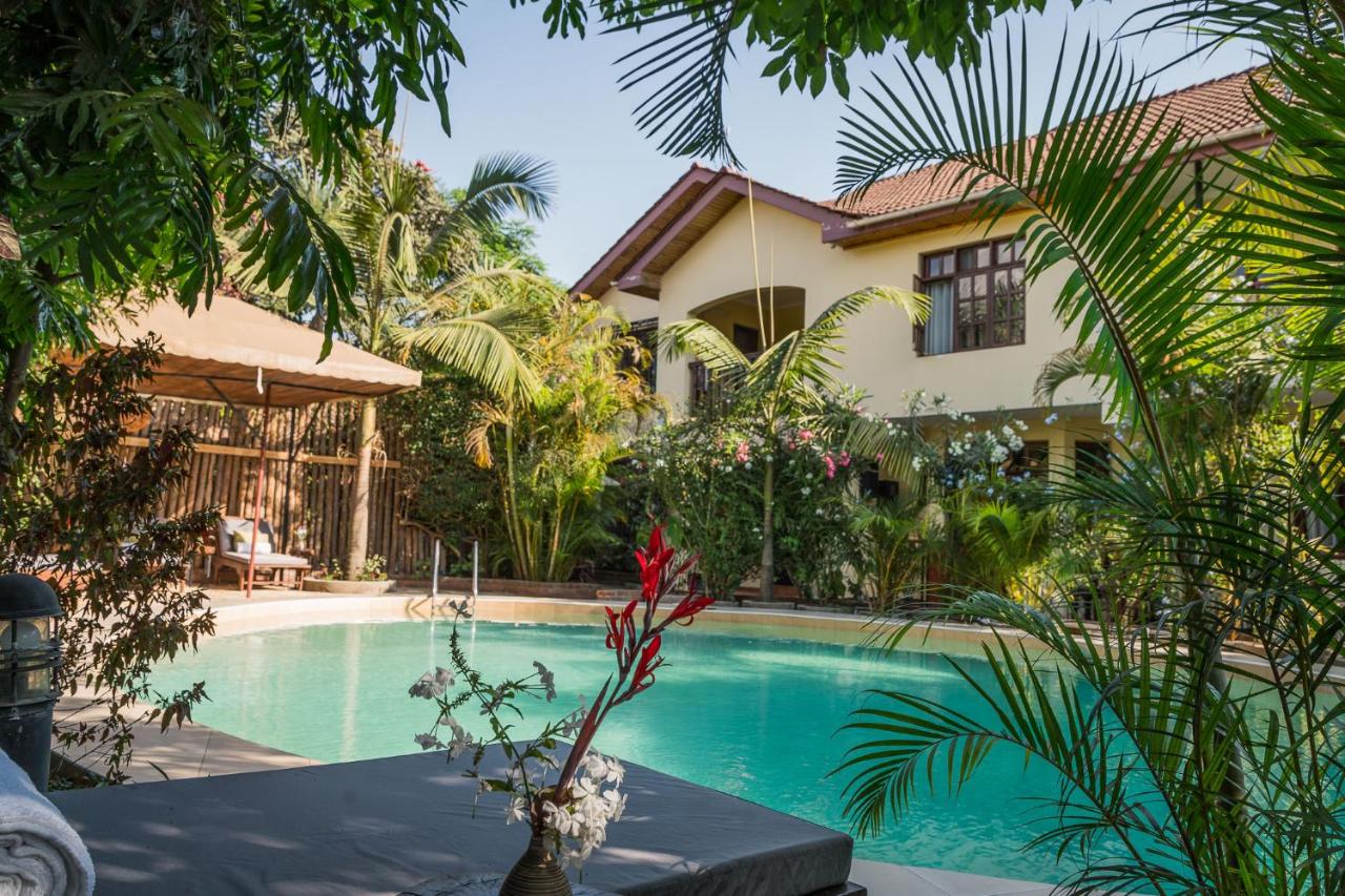 Villa Arumeru - B&B