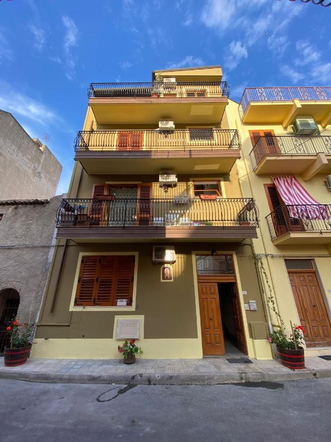 Miramare Oliveri - B&B