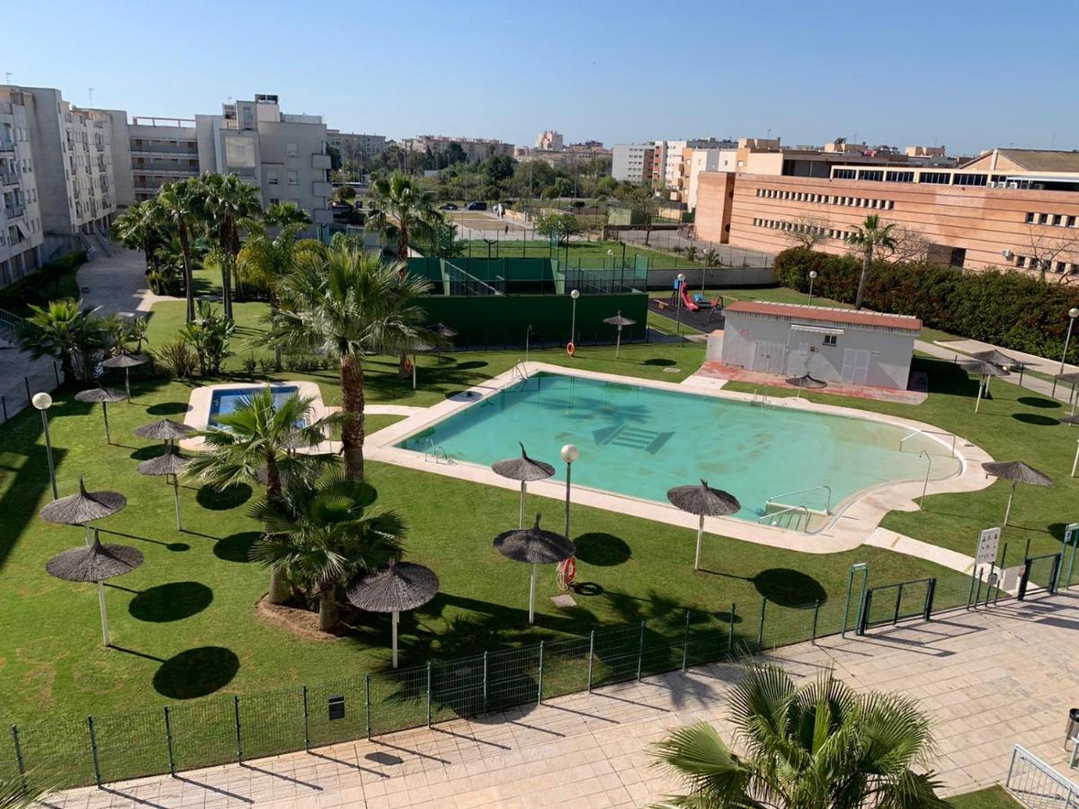 Allo Apartments Europa I Parking Piscina Padel 3 Habitaciones - Ferienwohnung