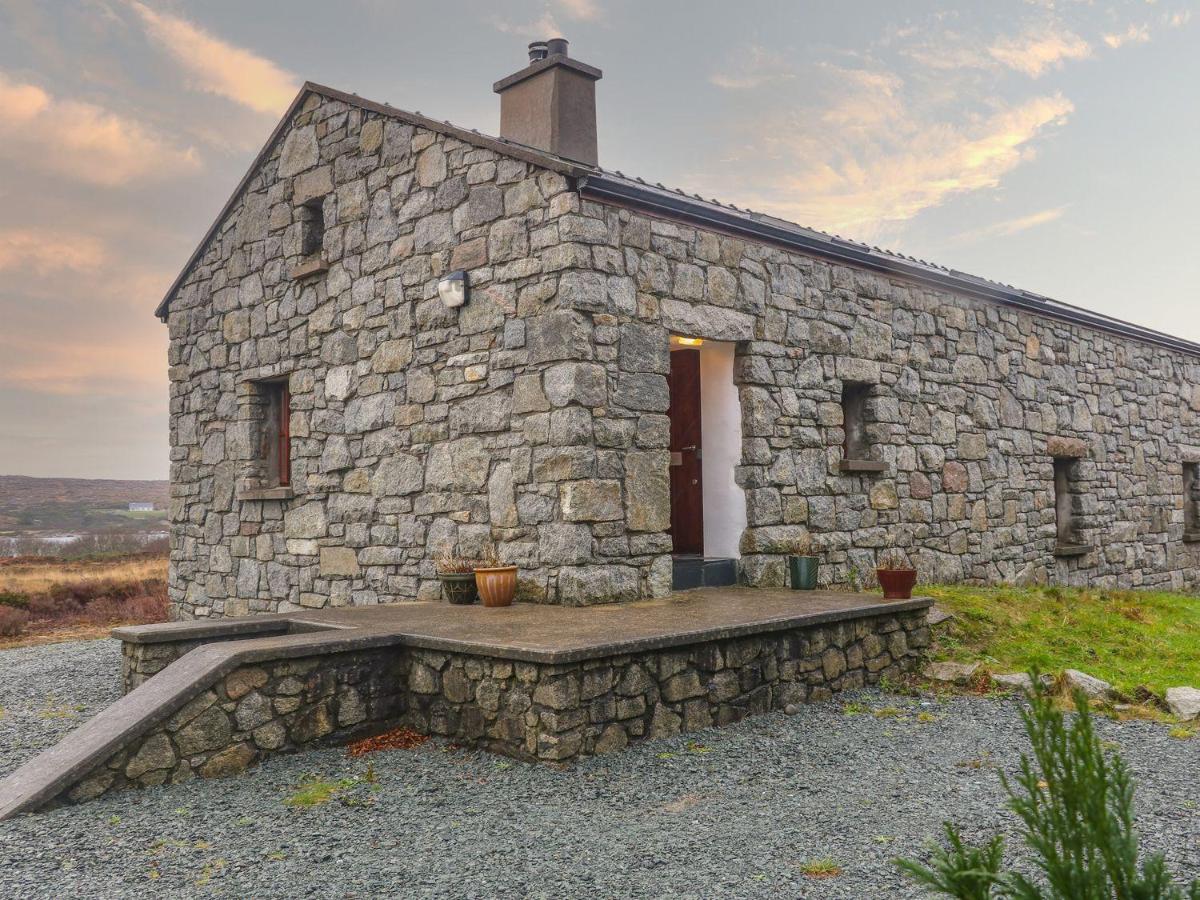 B&B Dungloe - Lough Meela Lodge - Bed and Breakfast Dungloe