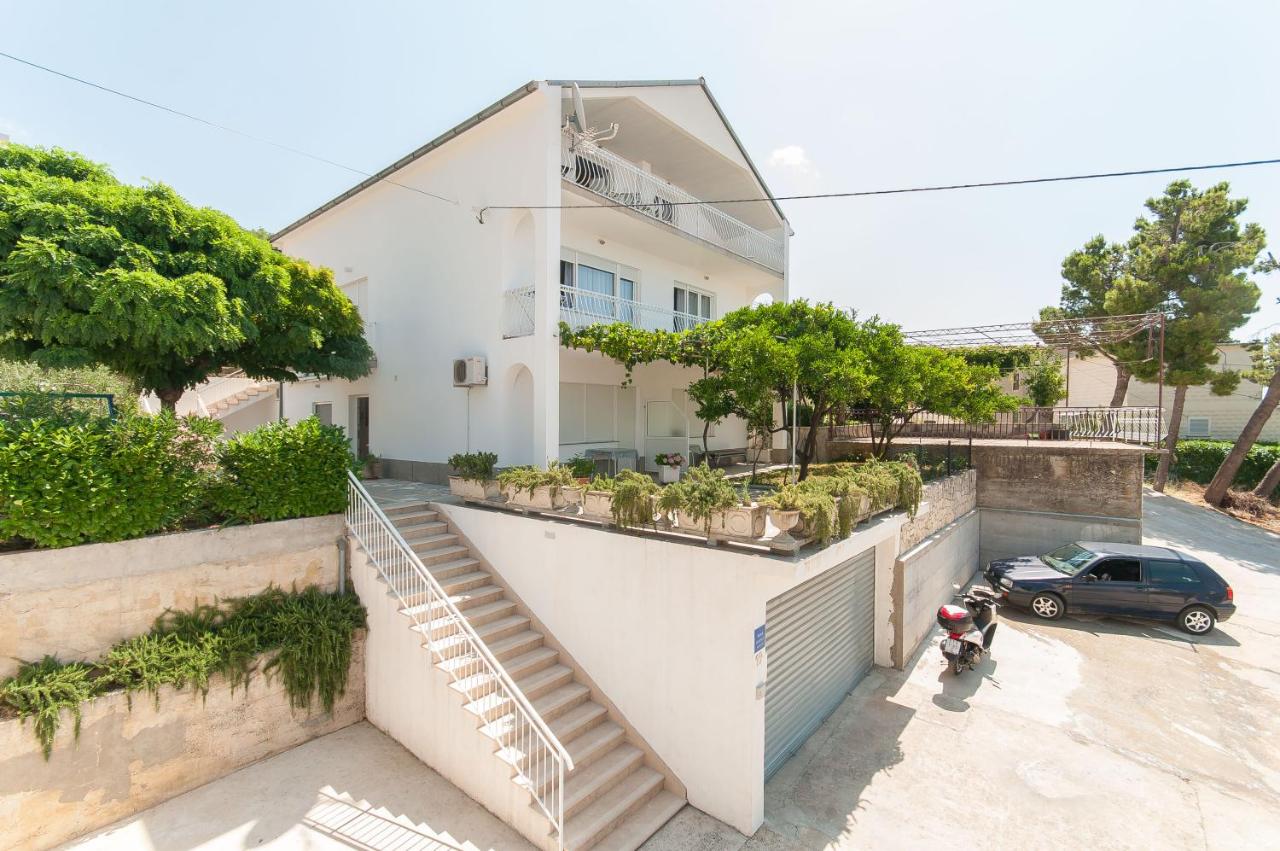 Apartments Ivan - Bed and Breakfast
