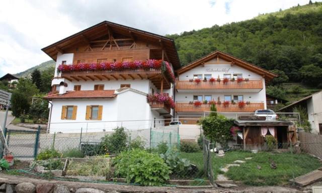 Ferienwohnungen Kaltenbachhof - Urlaub auf dem Biobauernhof - Chambres d’hôtes Parcines