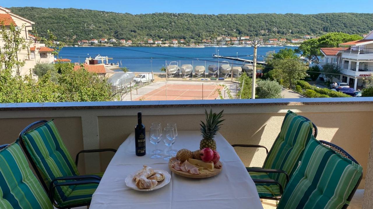 Apartments Poljak - Ferienwohnung Supetarska Draga