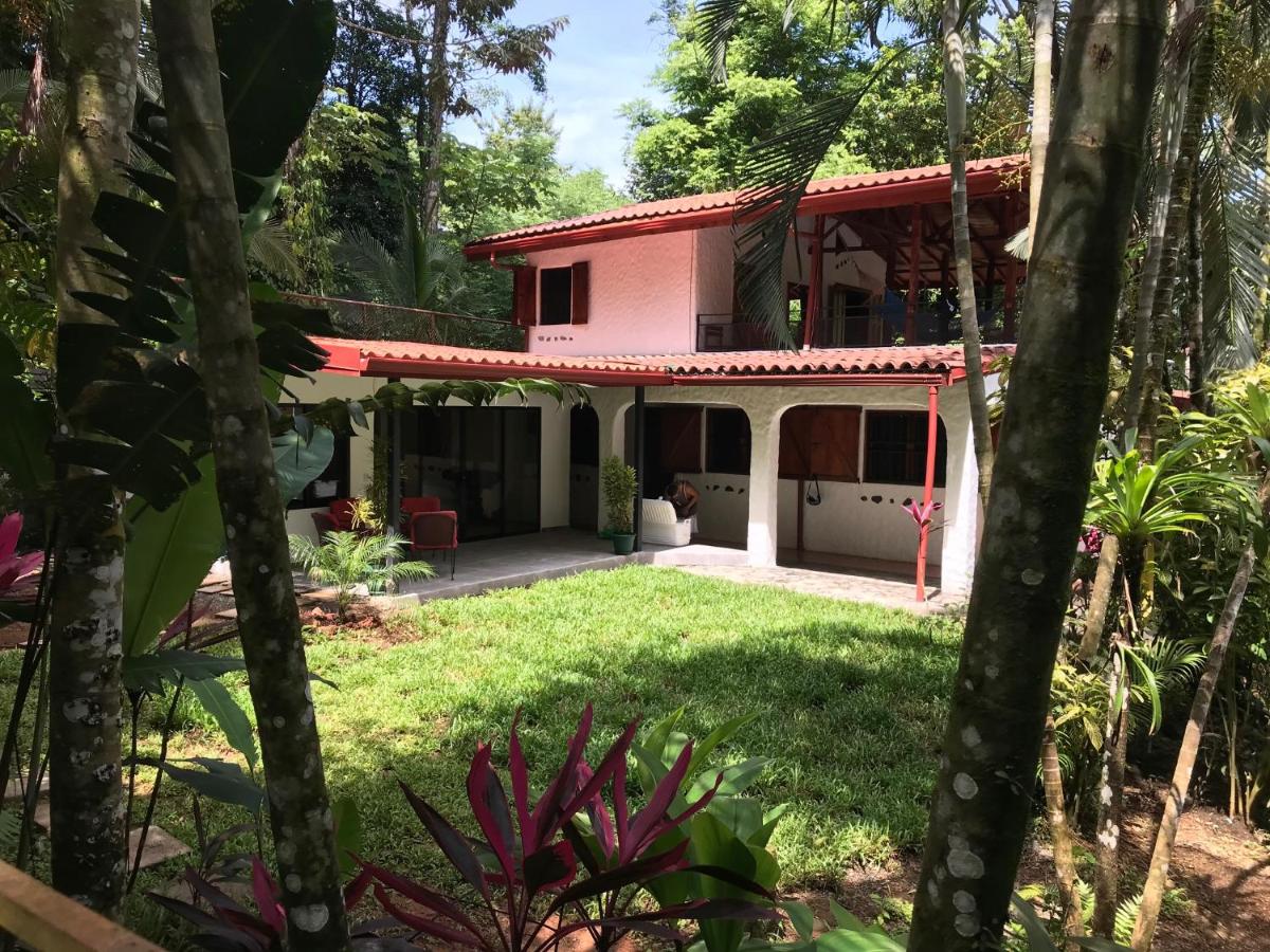 B&B Manuel Antonio - Villas la Foresta - Bed and Breakfast Manuel Antonio