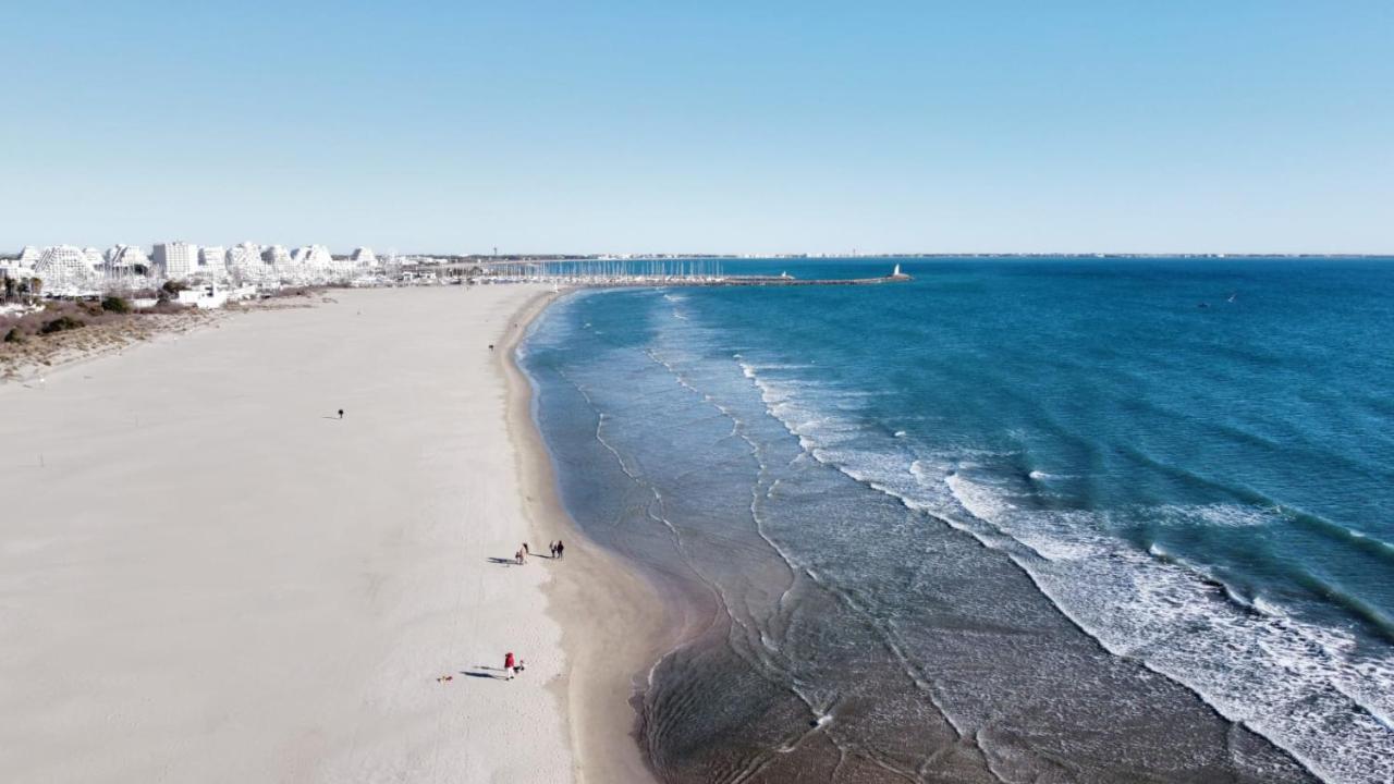 Blue Sky La Grande Motte Studio -Pool-5min Beach -Queensizebed -WiFi - B&B La Grande-Motte