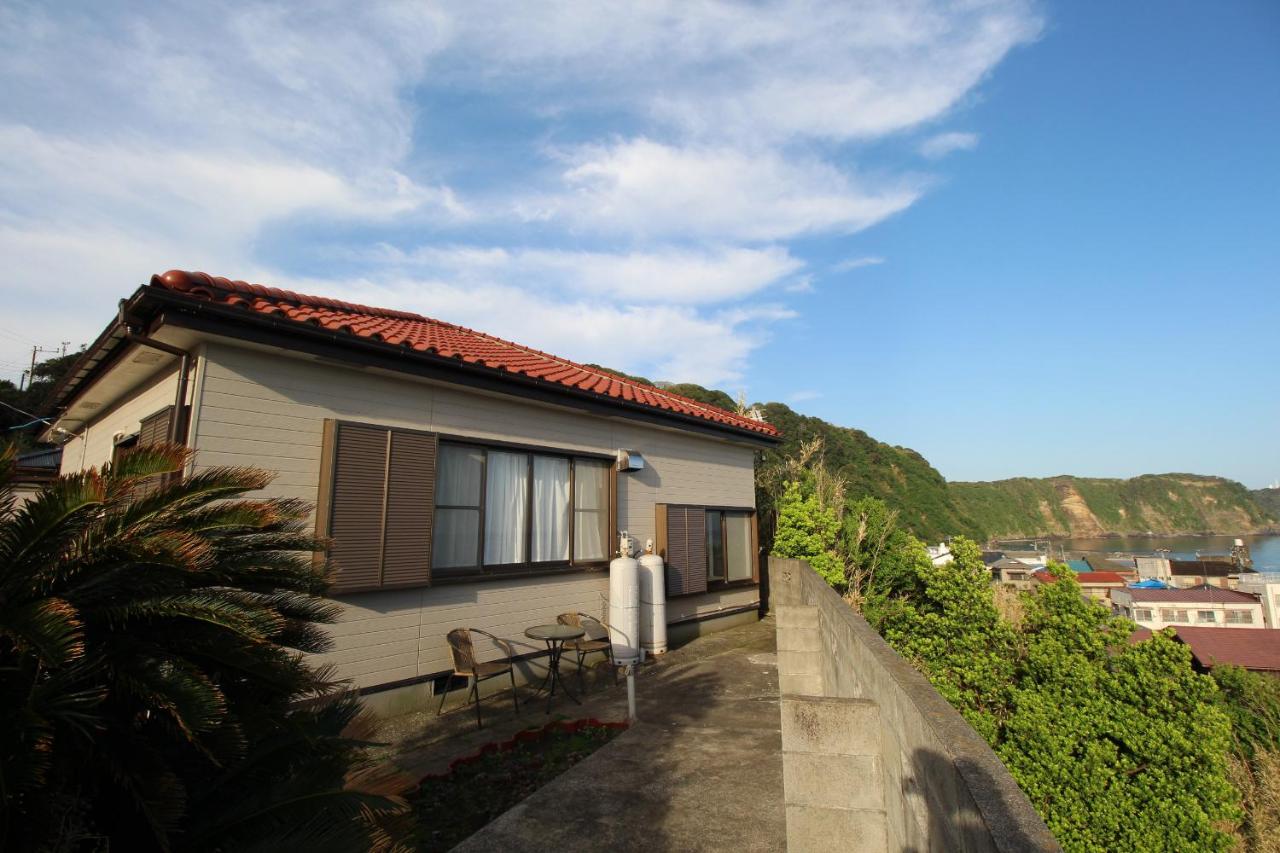 B&B Ōshima - 香や野 kayano 海と富士山を一望できる1棟貸し宿 岡田港まで徒歩5分 - Bed and Breakfast Ōshima