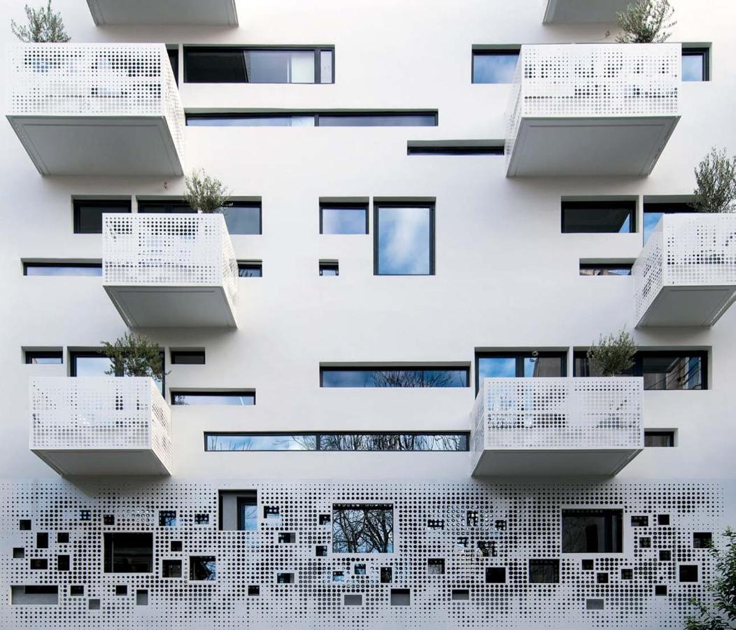 Urban Stripes Athens - Bed and Breakfast
