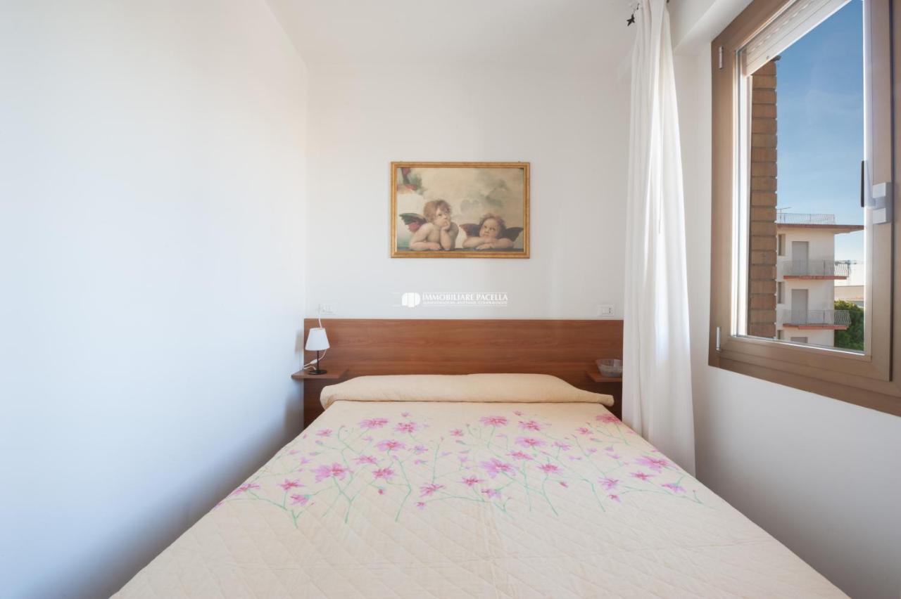 One-Bedroom Apartment (4 Adults)