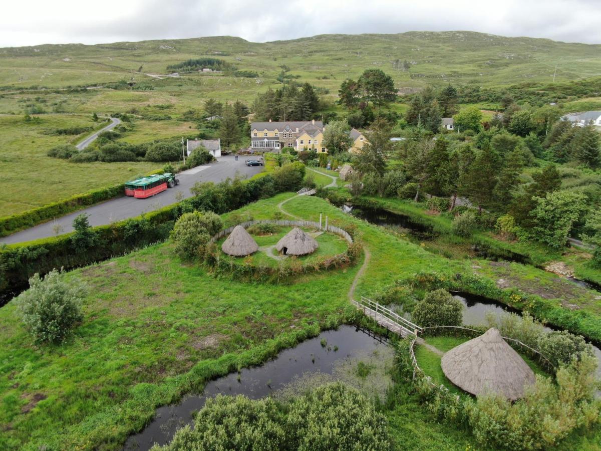 B&B Clifden - Dan O'Hara Farmhouse B&B - Bed and Breakfast Clifden