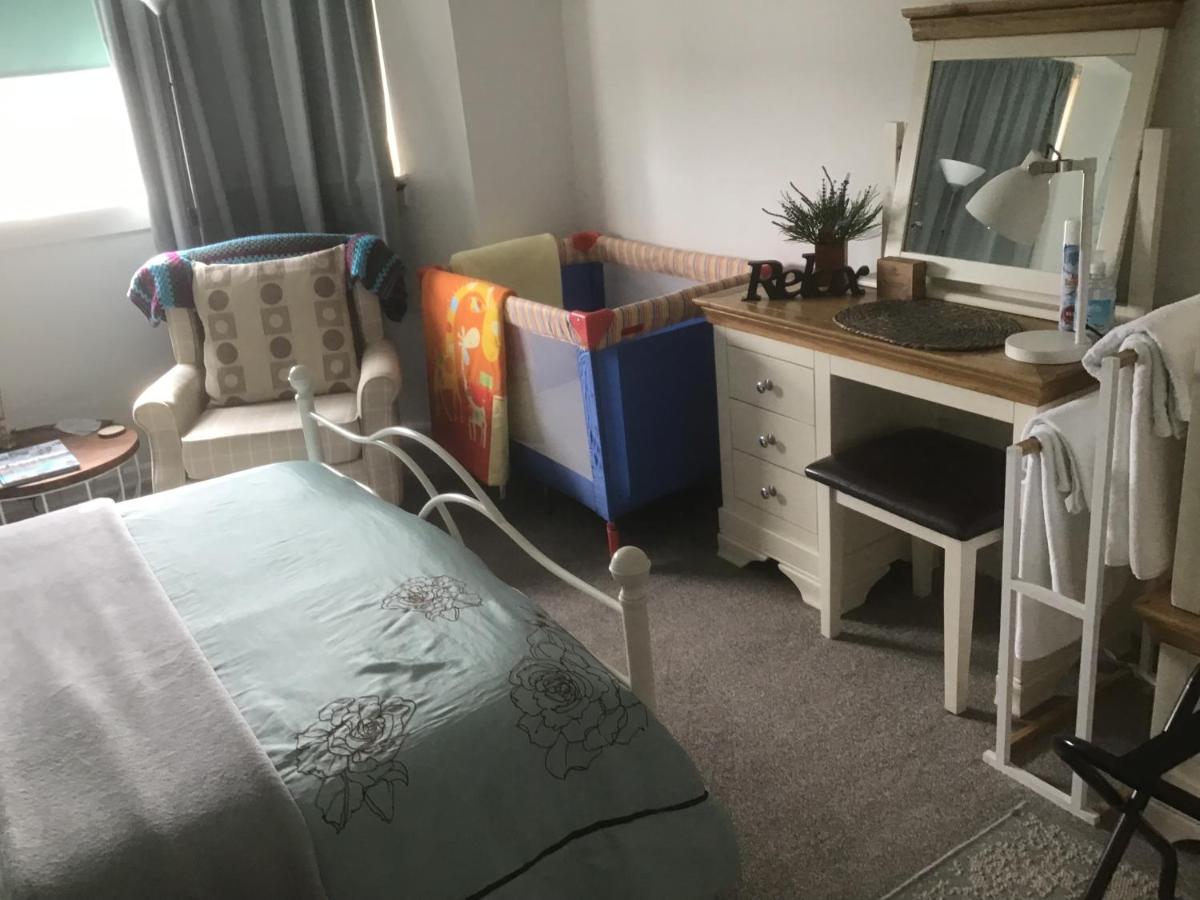 Double Room with Shared Bathroom