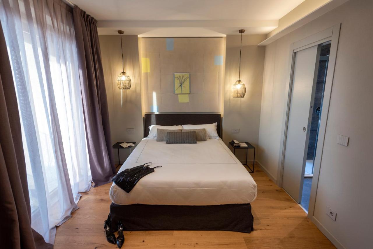 Double Room with Pool View
