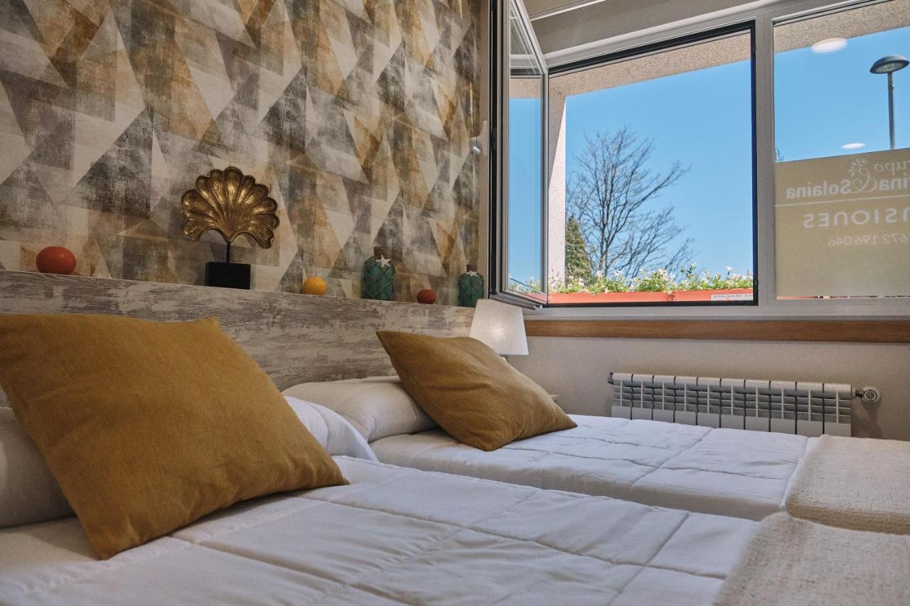 Twin Room with Private Bathroom