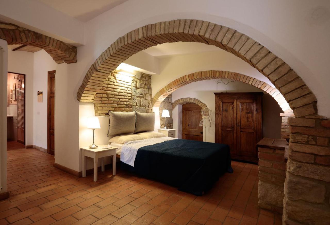 Corte dei Guelfi - B&B San Gimignano