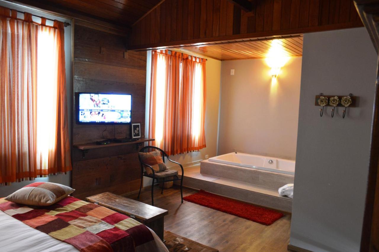 Double Room with Spa Bath