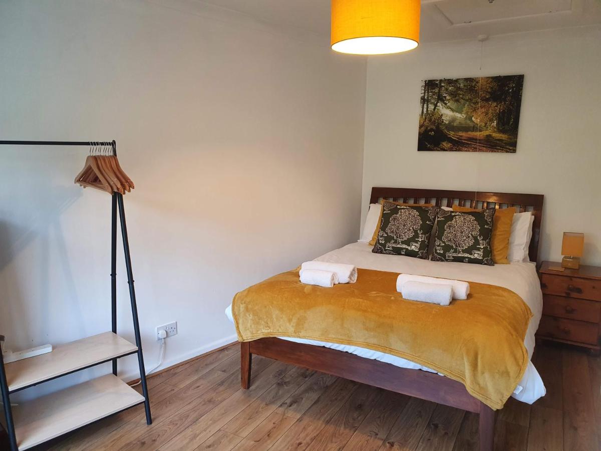 B&B Bristol - Stockwood House by Cliftonvalley Apartments - Bed and Breakfast Bristol