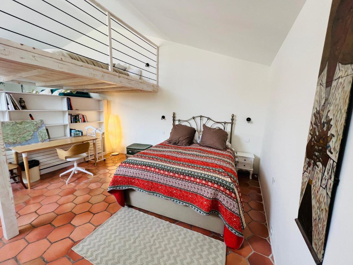Familienzimmer mit Bergblick