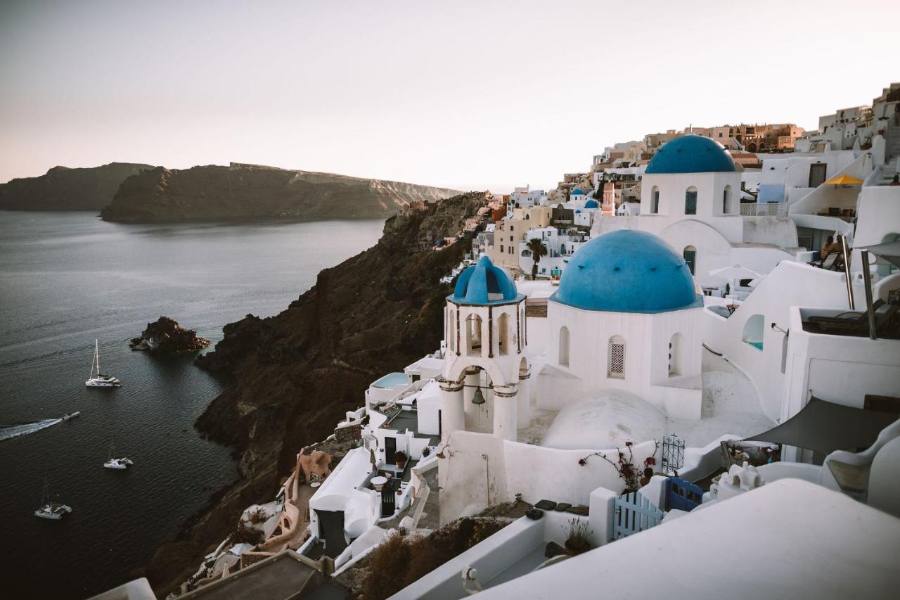 Blue Domes Cave Villa