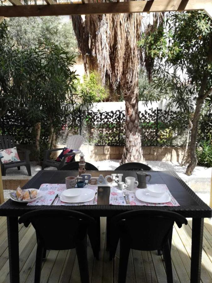 B&B Olbia - APPARTAMENTO CORALLO with PRIVATE GARDEN - Bed and Breakfast Olbia