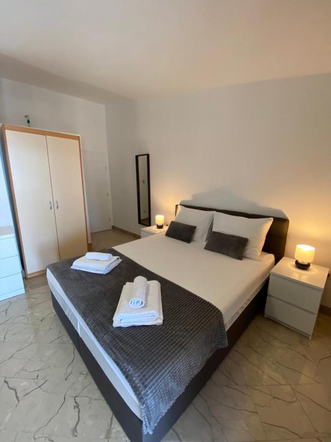 Apartamento con terraza 