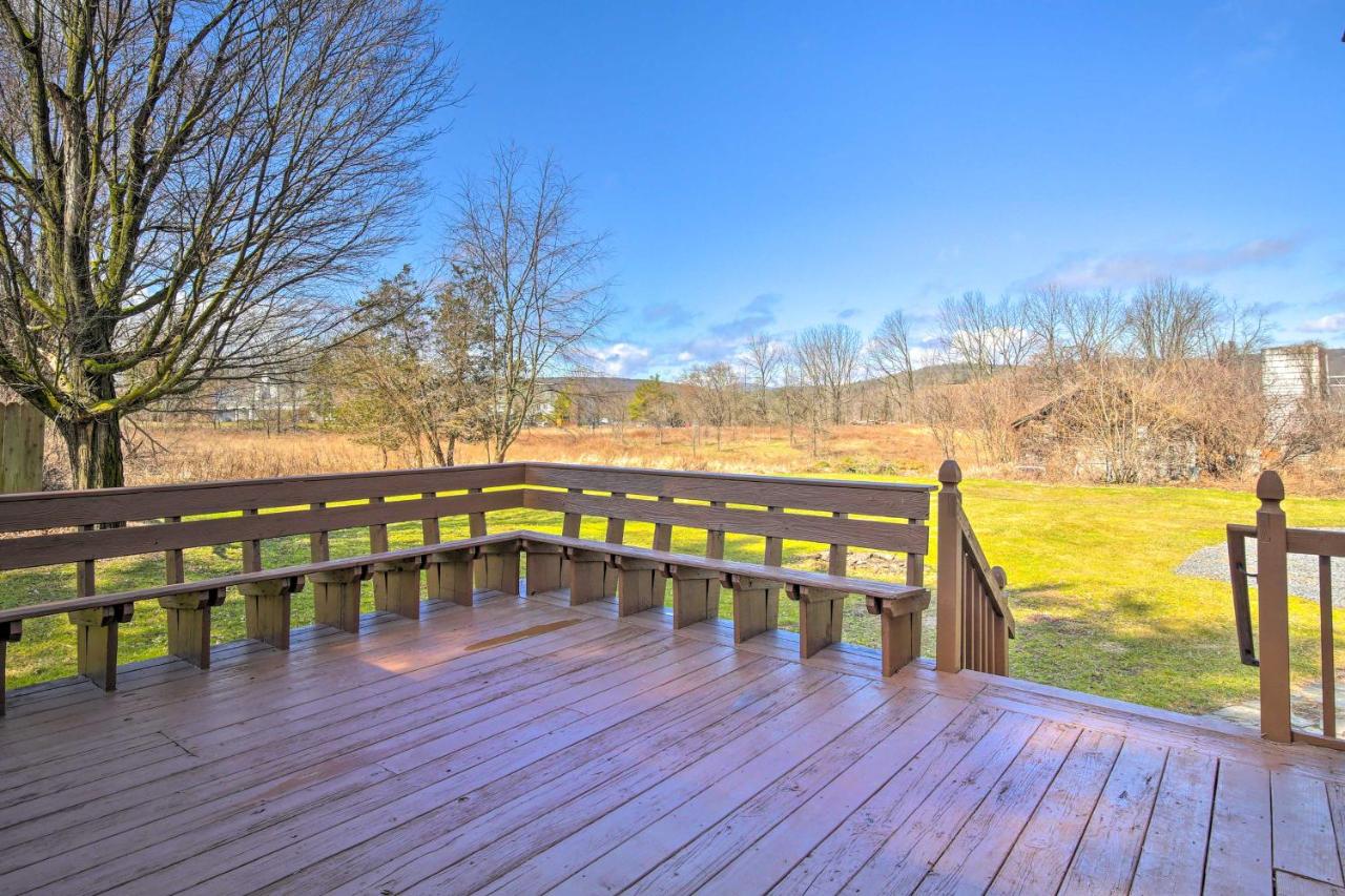 Peaceful Hurley Retreat ~ 1 Mi to Main Street - Bed and Breakfast Hurley