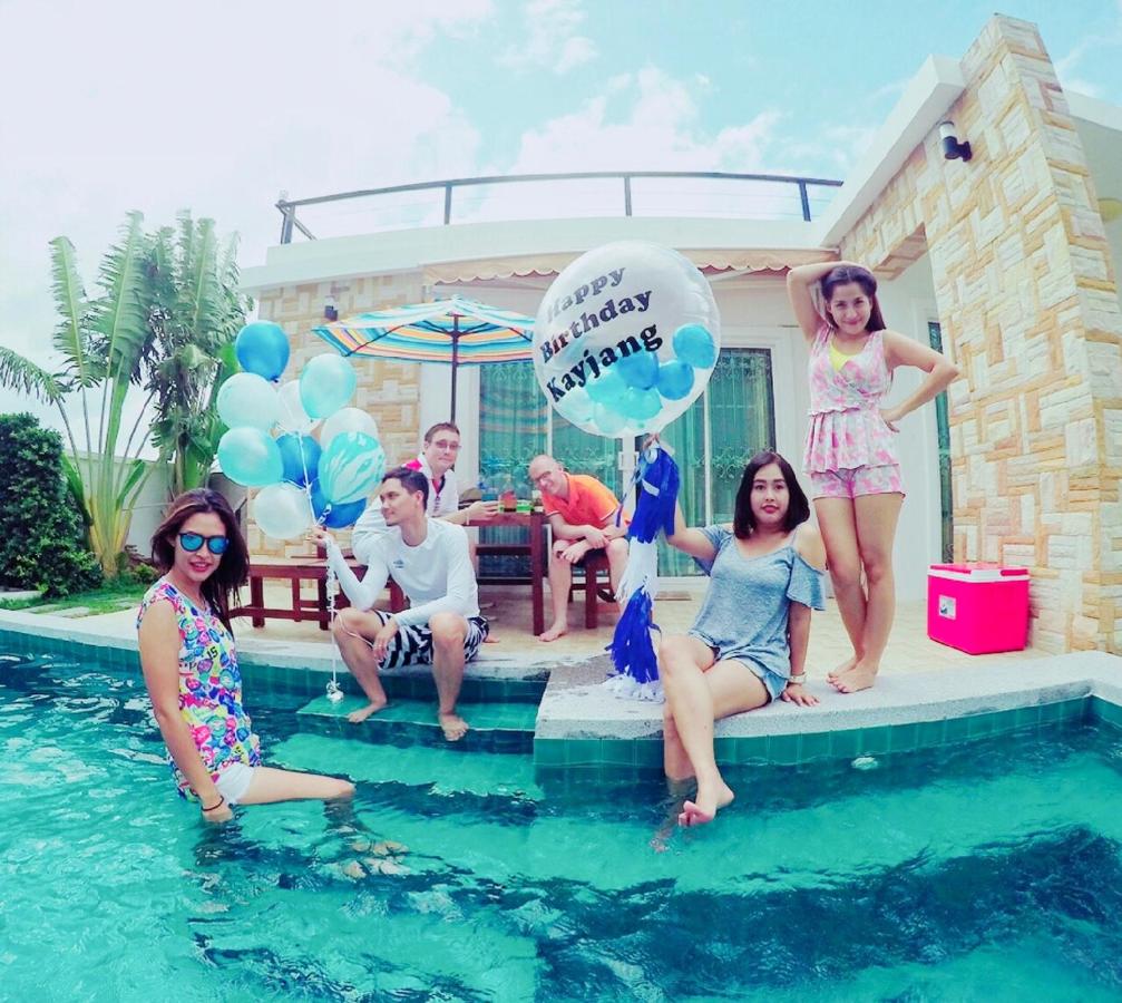B&B Hua Hin - Rocky Party Pool Villa Huahin 3 Bedrooom With BBQ & Karaoke - Bed and Breakfast Hua Hin