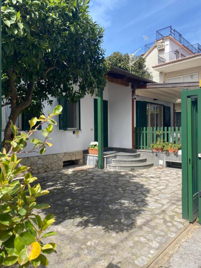 Enjoy Home Sorrento - B&B