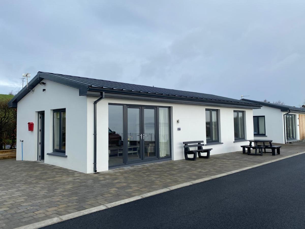 Tullybay Holiday Lodges - Ferienwohnung Enniskillen