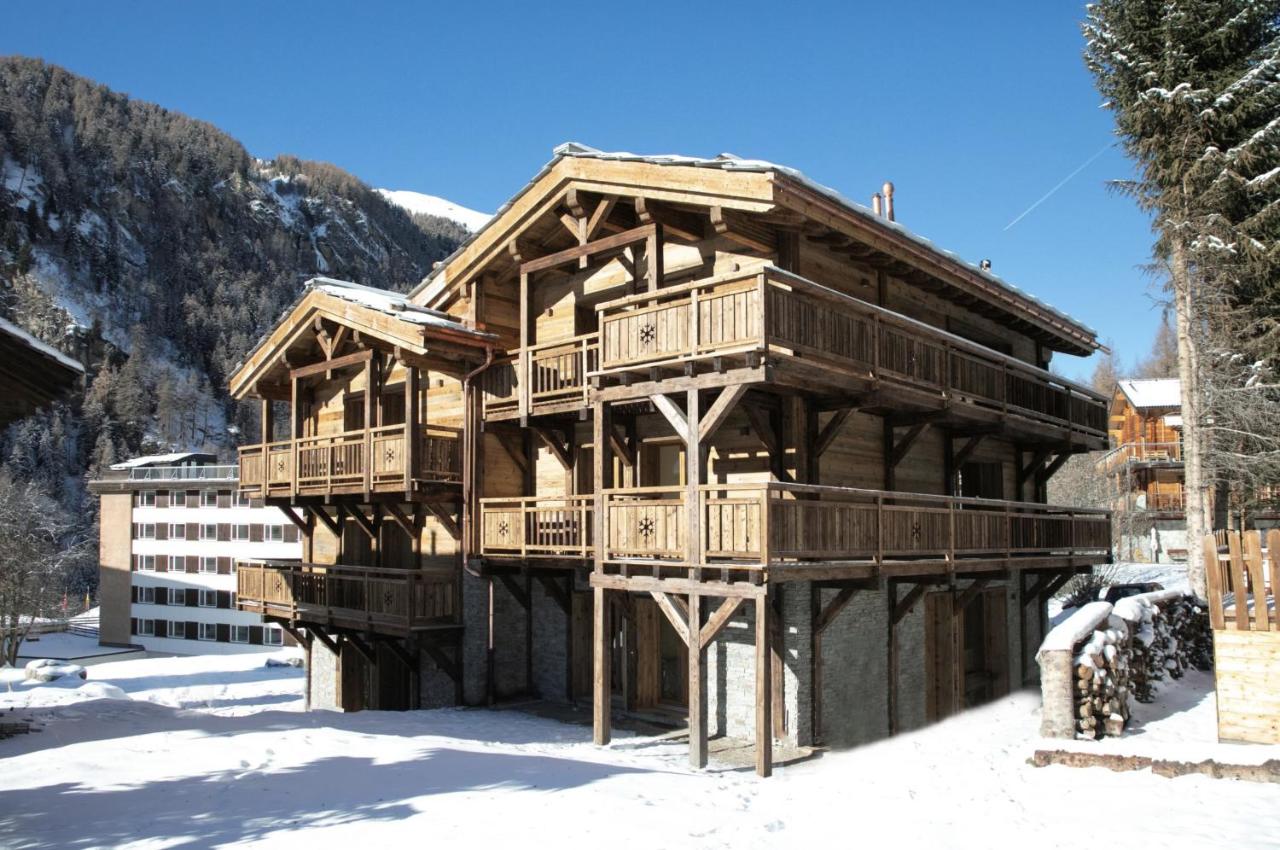 appartement avec jardin dans luxueux chalet - B&B Zinal