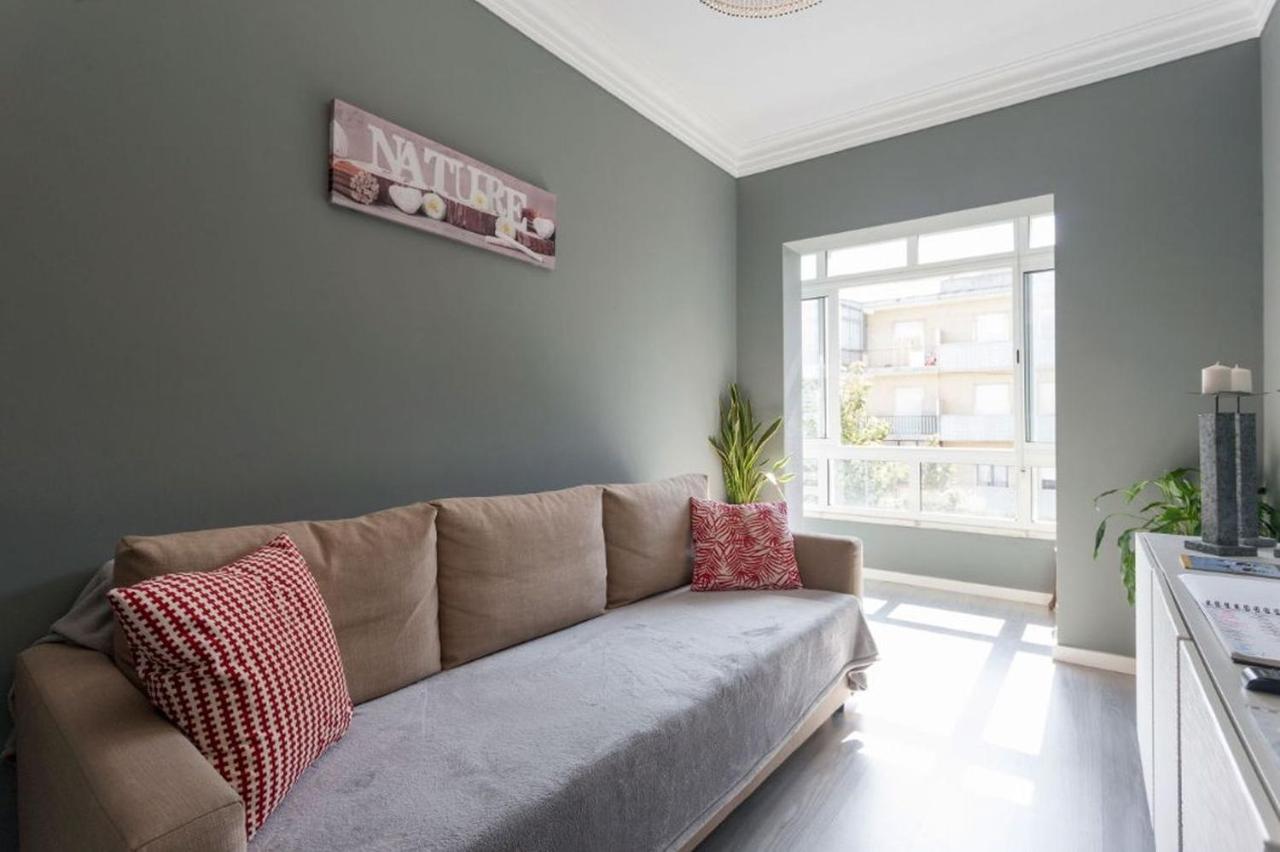 B&B Lisbona - Be Local - Apartment with 2 bedrooms in Moscavide - Lisbon - Bed and Breakfast Lisbona