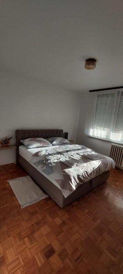 B&B Banja Luka - Apartman Centar Banja Luka - Bed and Breakfast Banja Luka