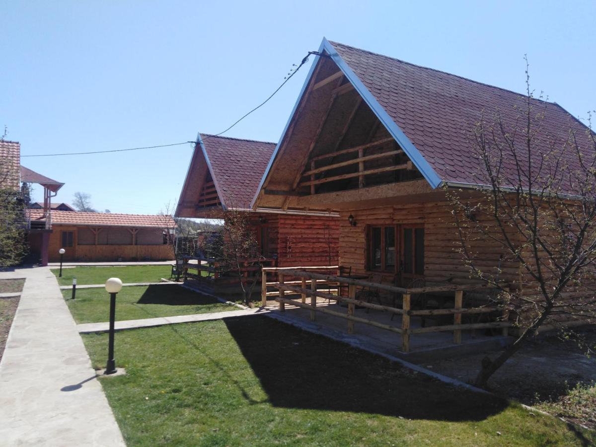 Bungalow Deluxe