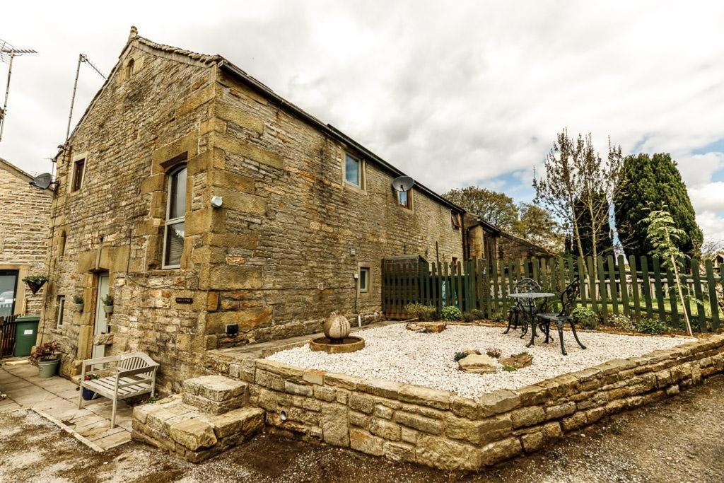GABLE COTTAGE - One Bed Cottage Close to Holmfirth and the Peak District - Chambres d'hôtes Hepworth