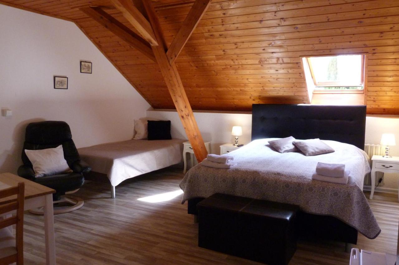Triple Room with Private Bathroom