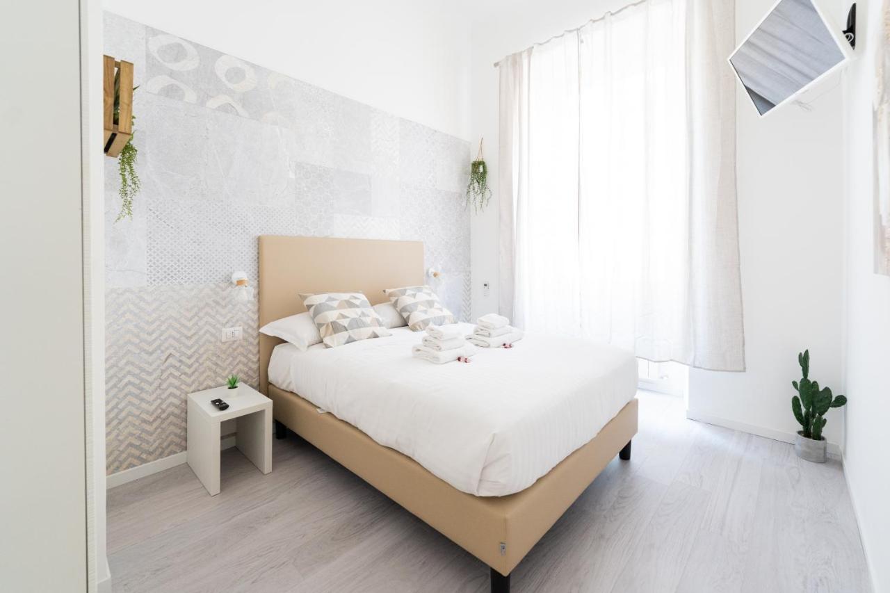 White Gioberti Apartments - Bed and Breakfast Rome