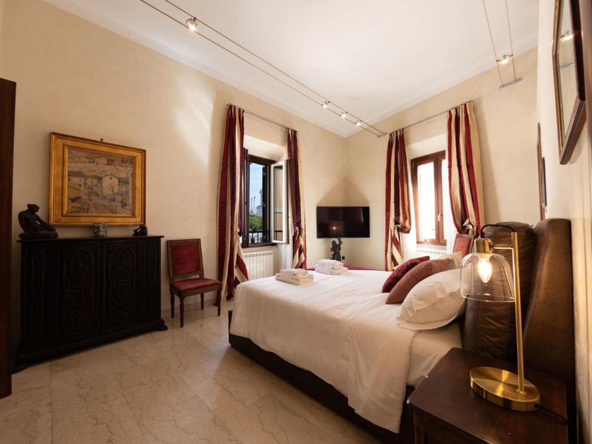 The Best Rent - Apartment with a view on Altare della Patria - Ferienwohnung Rom