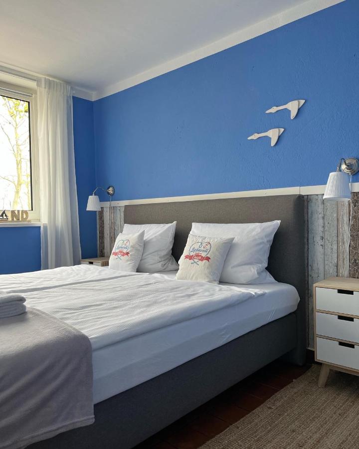 B&B Lehe - Liebevoll hinterm Deich - Bed and Breakfast Lehe