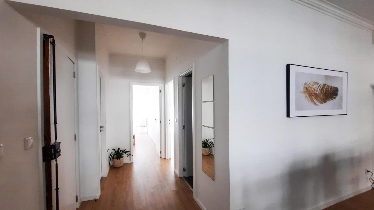 Lovely 2-bedroom apartment - near Braga city center! - Chambres d'hôtes Braga