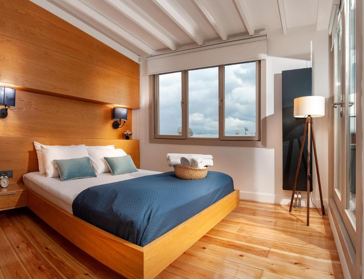 Penthouse Apartment