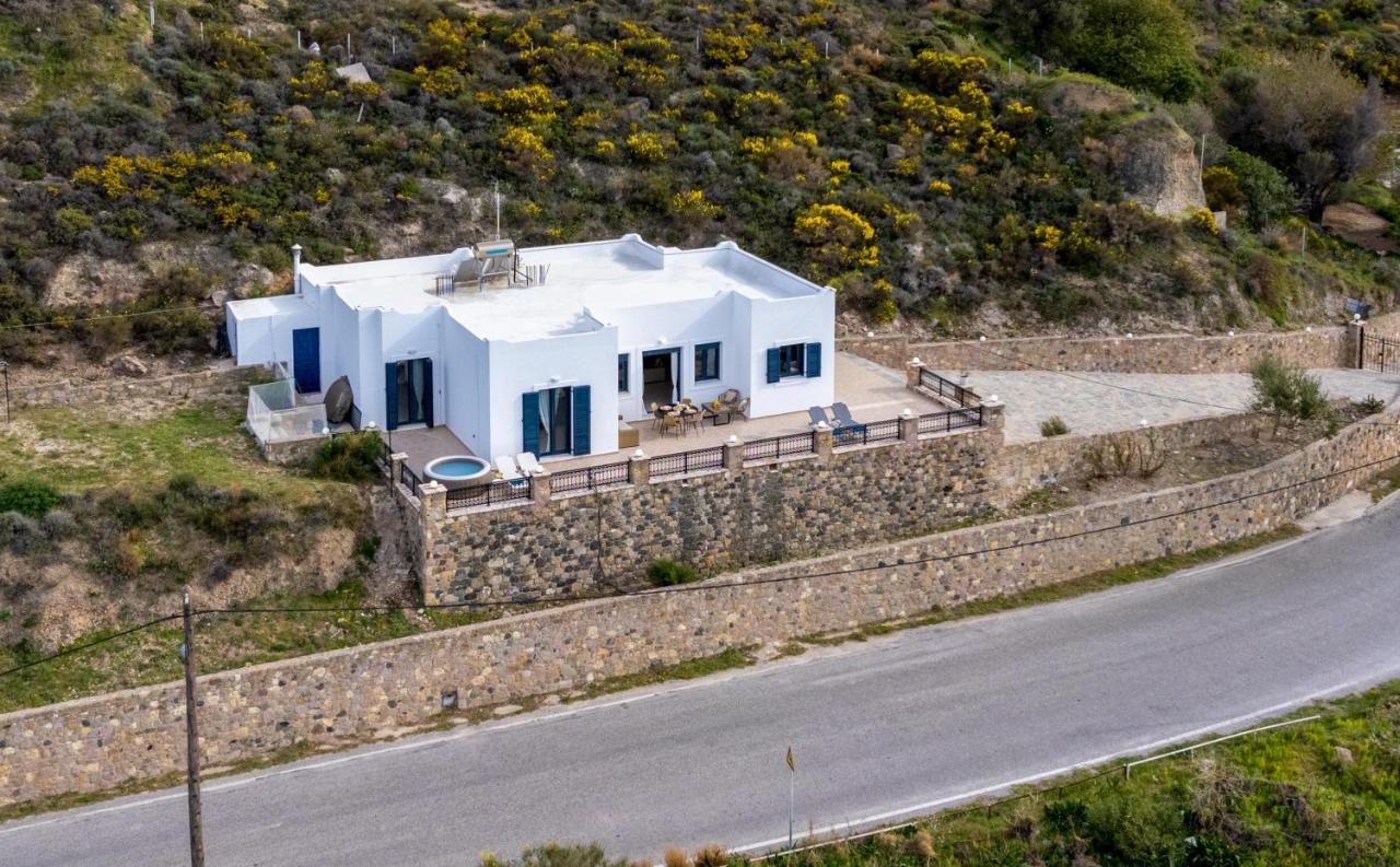 Sacada Seascape Nisyros - B&B