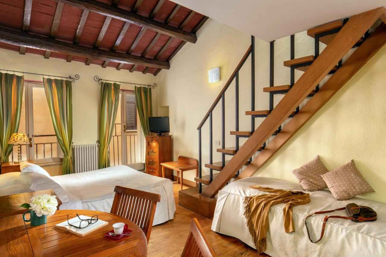 Quintuple Room with Kitchenette (5 adults)