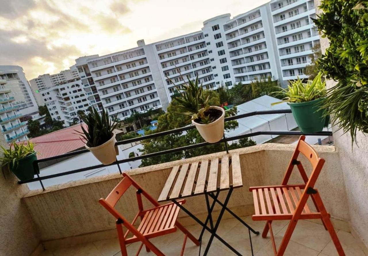 Superbe Appartement à 2 Min de la gare de Tanger et à 5 min de la plage Malabata - B&B